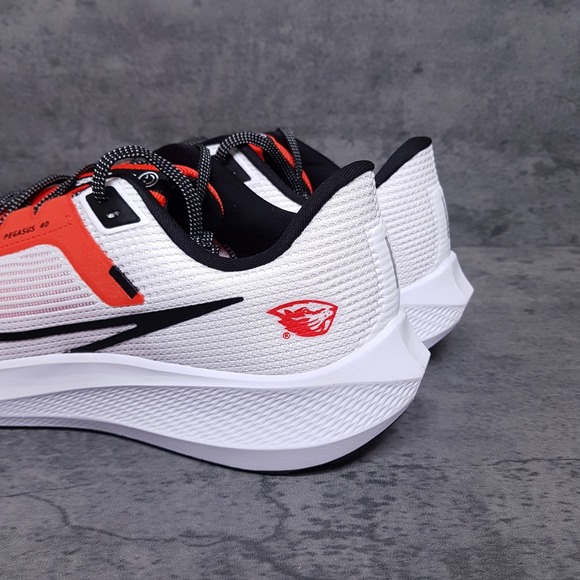 NIKE Air Zoom Pegasus 40 Oregon State Beavers Running Shoes Mens 14 White Orange main image 4
